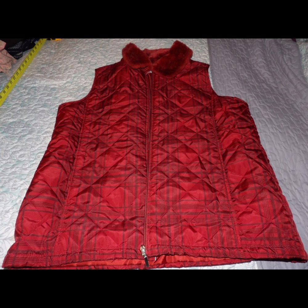 Faux Fur Collar Vest By Carolyn Taylor